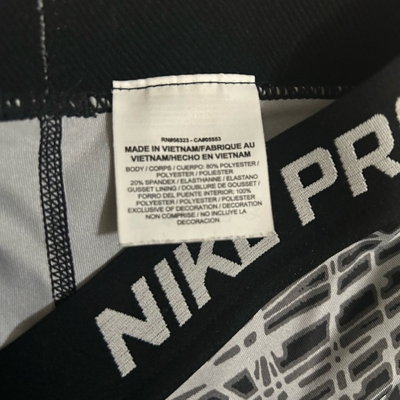 Women's Nike Pro Dri-Fit Black, White Crop Leggings Size Medium - Picture 7 of 10